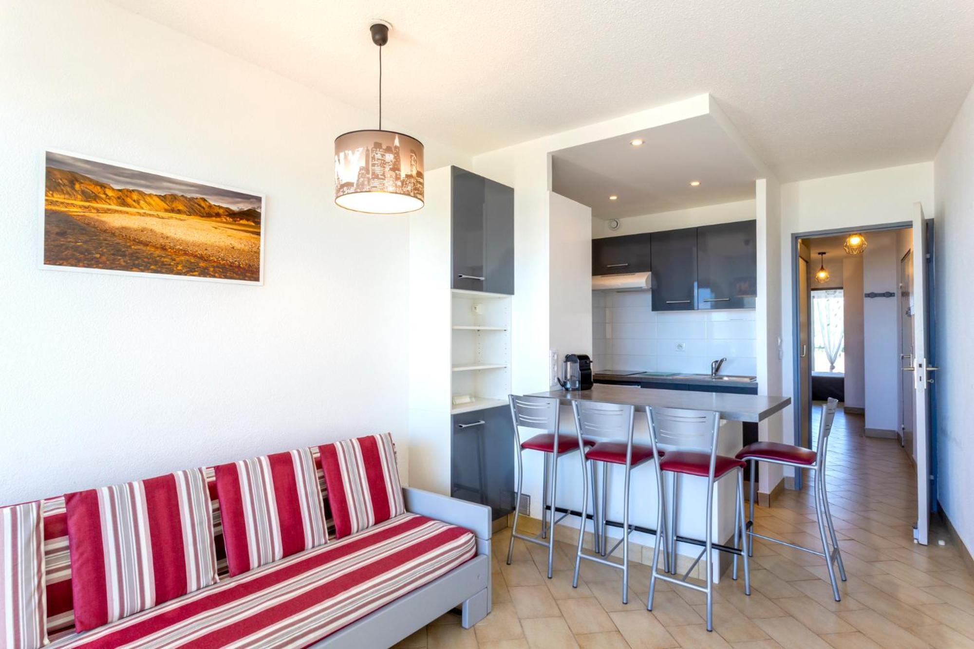 Chez Fabienne - Superbe Appartement Avec Vue Sur La Mer Et Parking La Grande Motte Extérieur photo