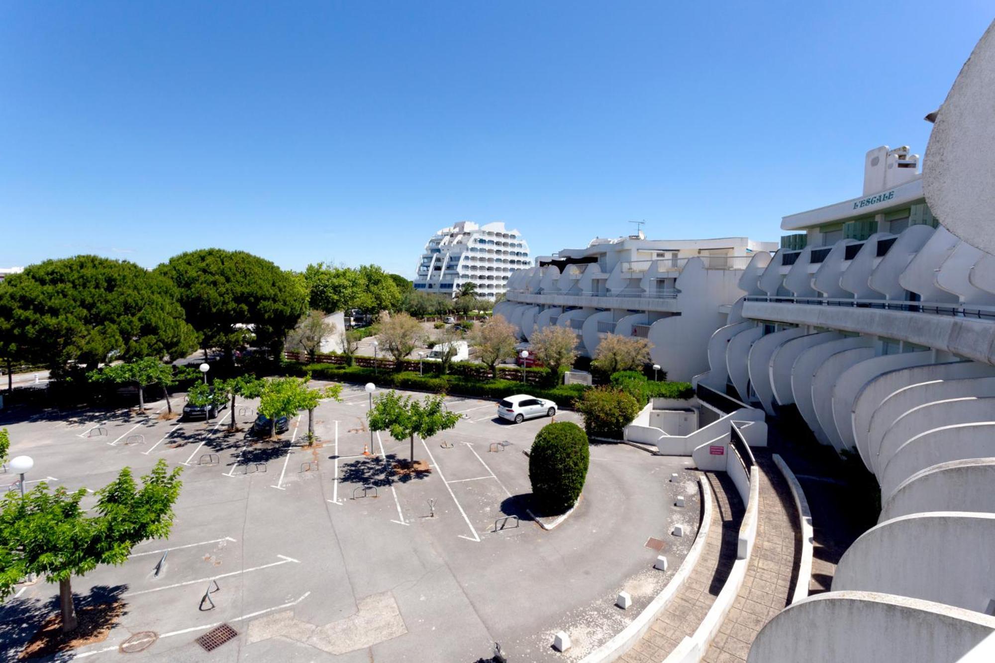 Chez Fabienne - Superbe Appartement Avec Vue Sur La Mer Et Parking La Grande Motte Extérieur photo