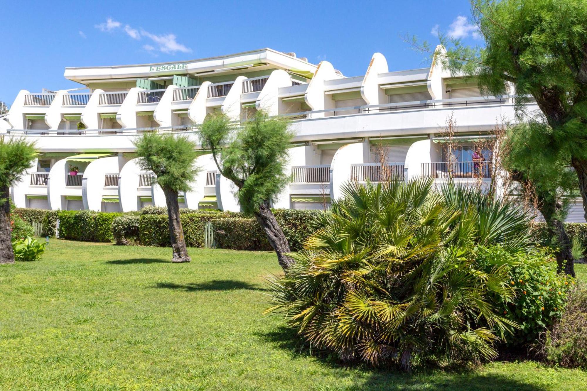 Chez Fabienne - Superbe Appartement Avec Vue Sur La Mer Et Parking La Grande Motte Extérieur photo
